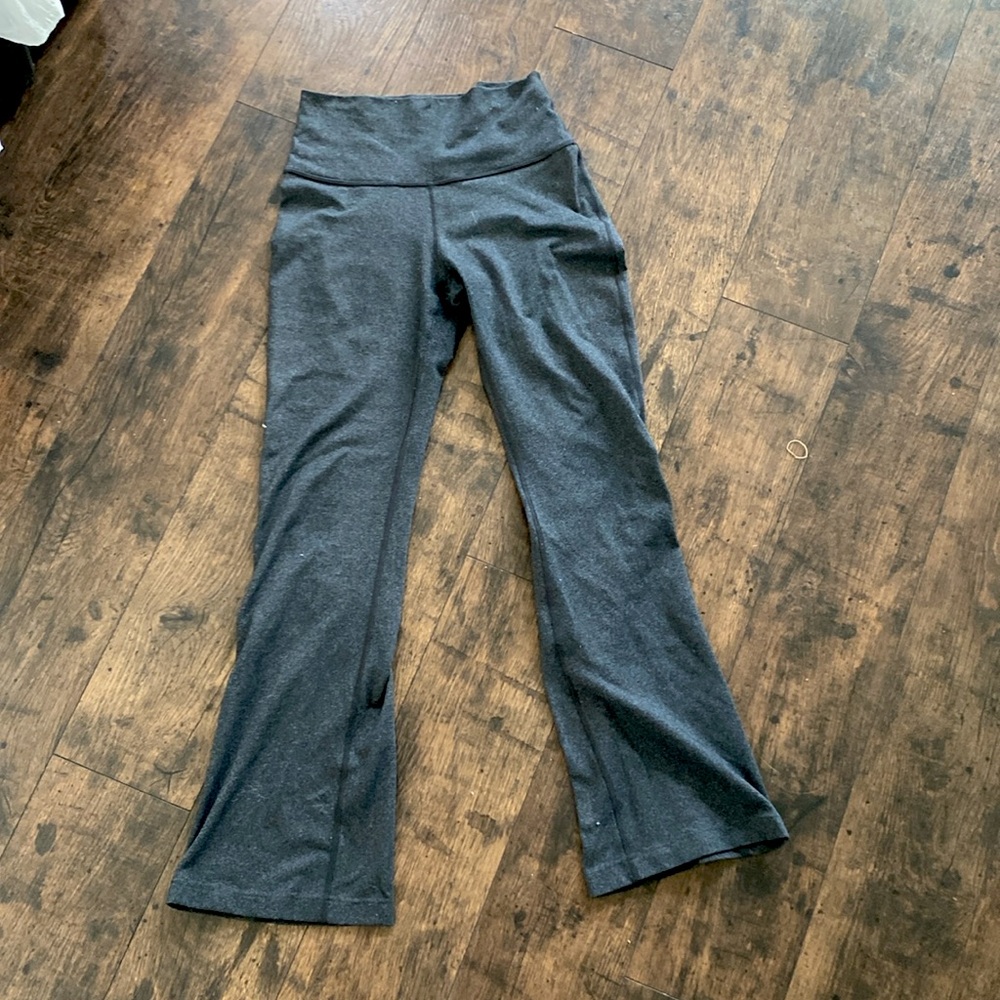Lululemon flare leggings | color: gray | size: 6